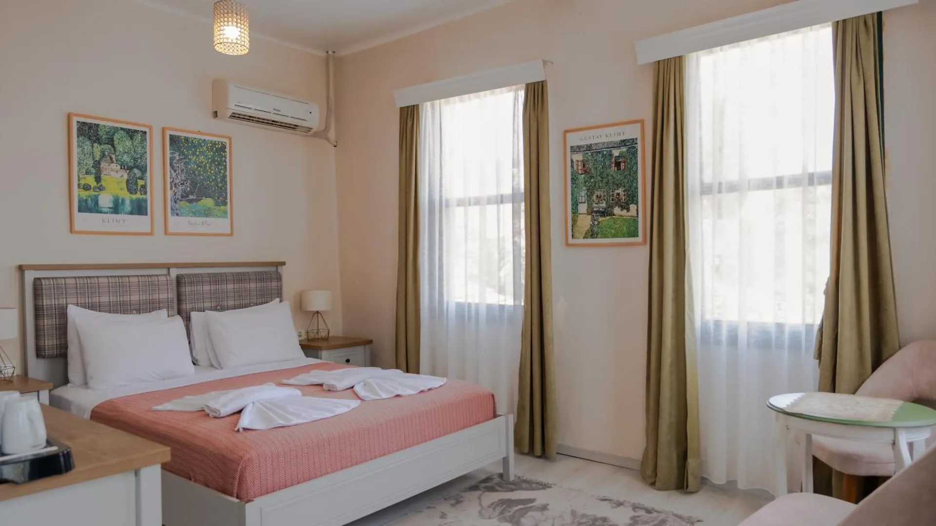Garden Palace Boutique Hotel Kusadası 2*,
